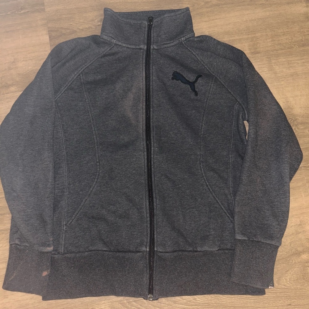 Vintage Puma Men’s Grey and Navy Jacket